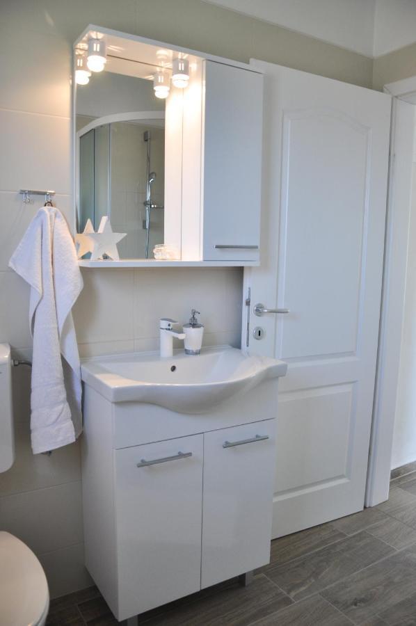 Apartmani Carnizza Ražanac Екстериор снимка