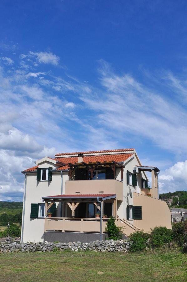 Apartmani Carnizza Ražanac Екстериор снимка